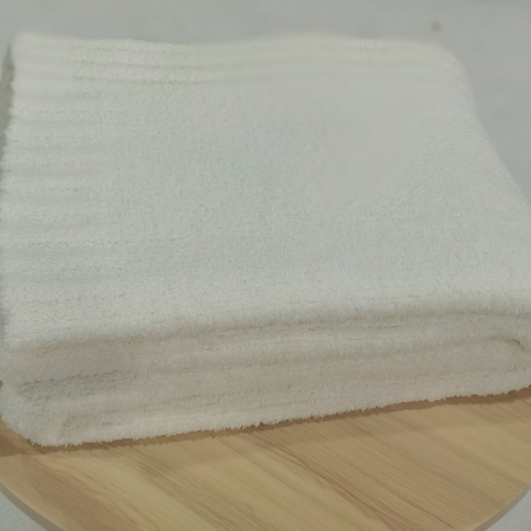 knitted square lattice blanket use feather yarn
